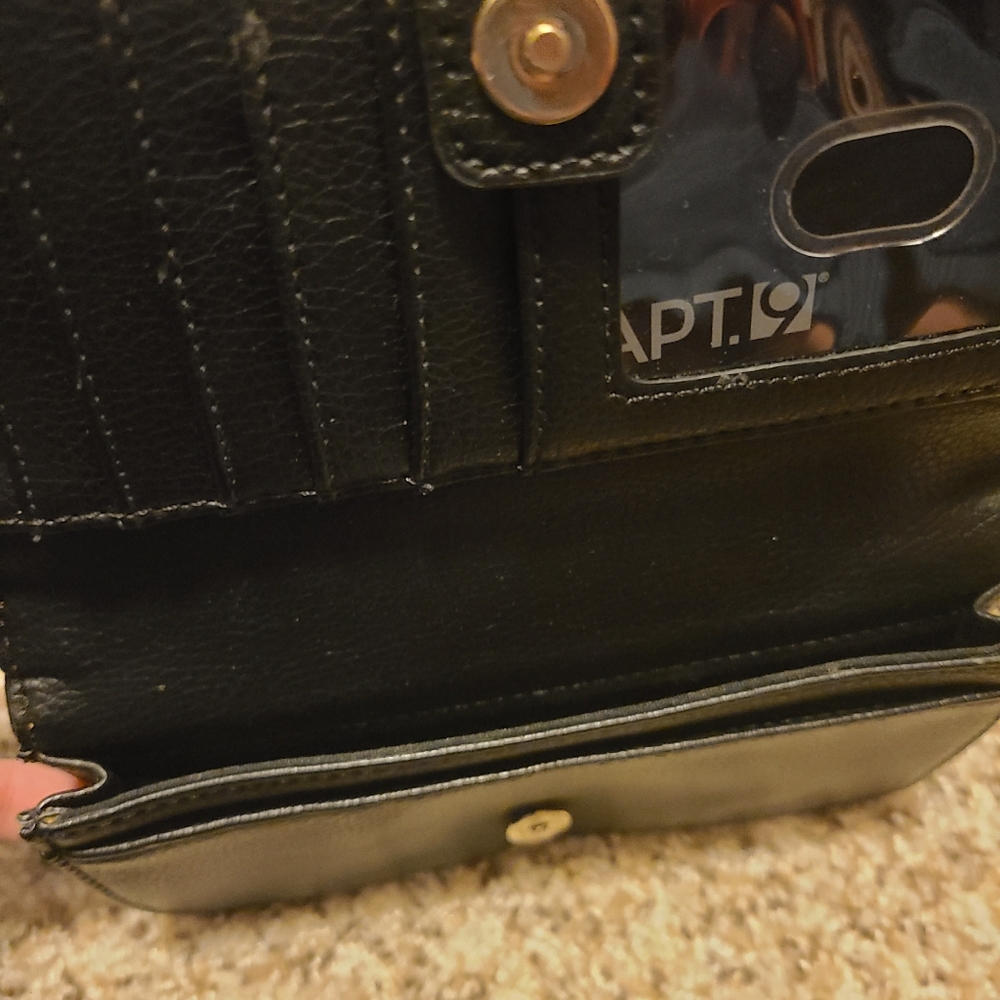 Purse - Picture 3 of 3